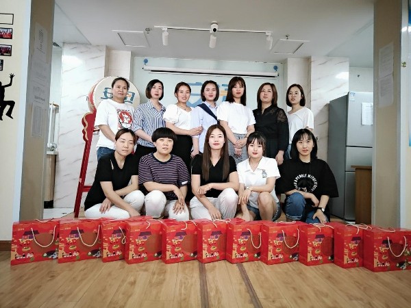 安迅商務(wù)團隊（二）